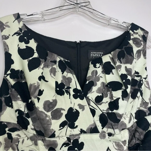 Adrianna Papell Petite black white gray floral sleeveless dress size 12P - Picture 3 of 11